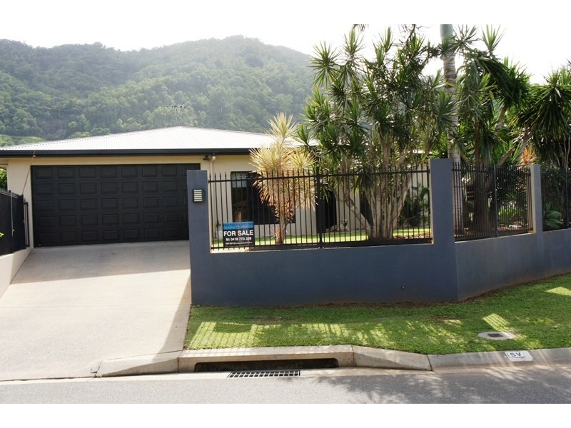 17 Lucy Close, Kanimbla QLD 4870