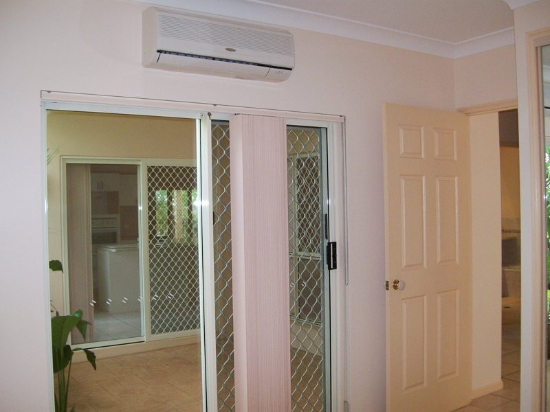 5 Daintree Close, Mount Sheridan QLD 4868