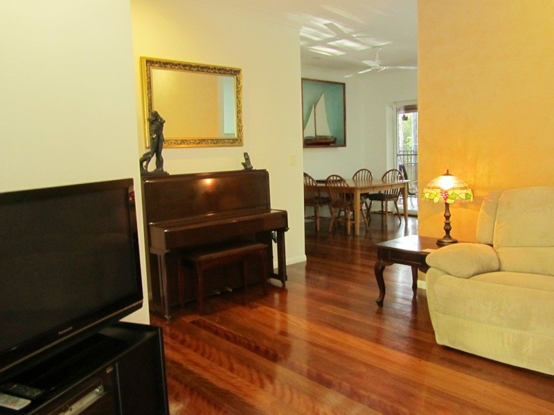 39 Clifton Road, Clifton Beach QLD 4879