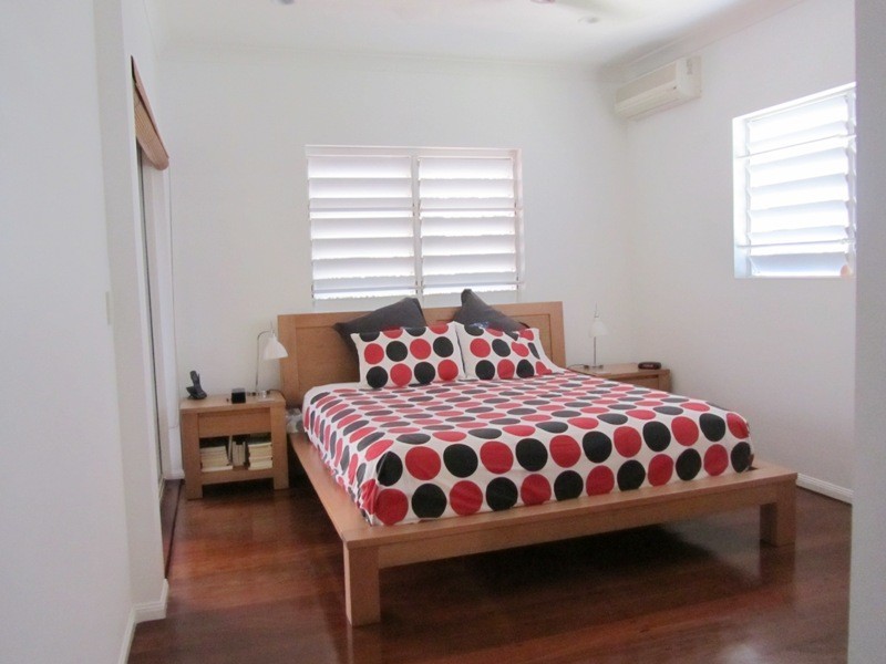 39 Clifton Road, Clifton Beach QLD 4879