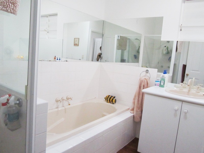 39 Clifton Road, Clifton Beach QLD 4879