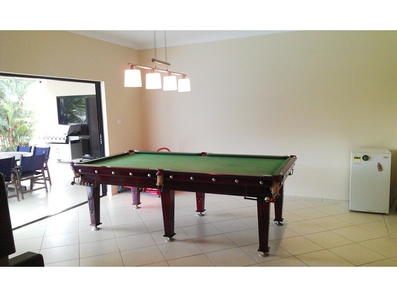 17 Lucy Close, Kanimbla QLD 4870