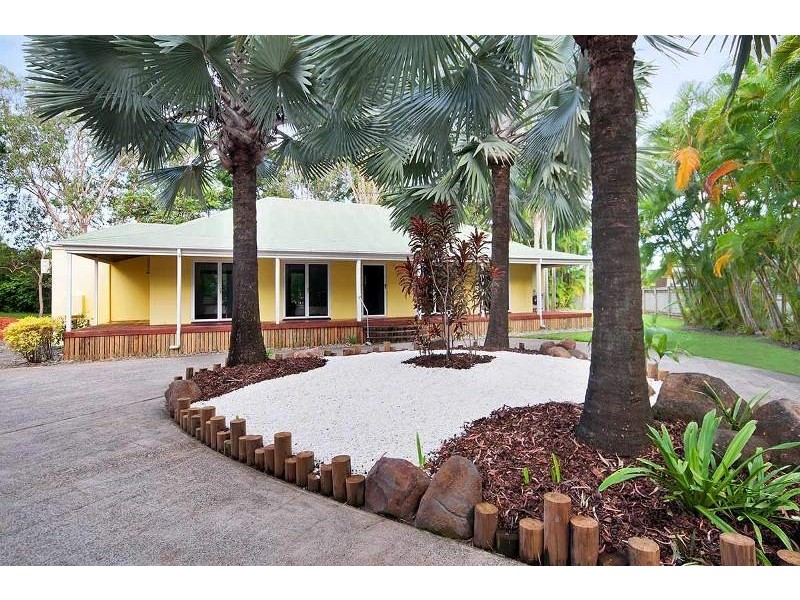 L2/39 Clifton Road, Clifton Beach QLD 4879