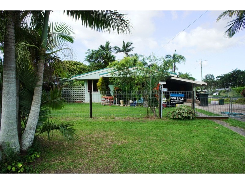 144 Swallow Street, Mooroobool QLD 4870