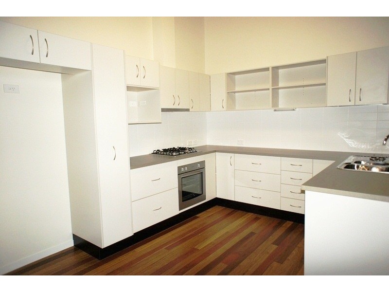 1/6 Phillips, Machans Beach QLD 4878