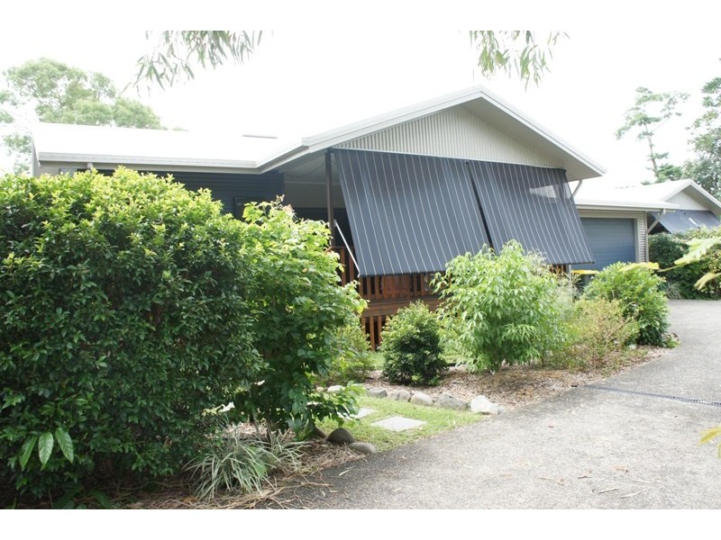1/6 Phillips, Machans Beach QLD 4878