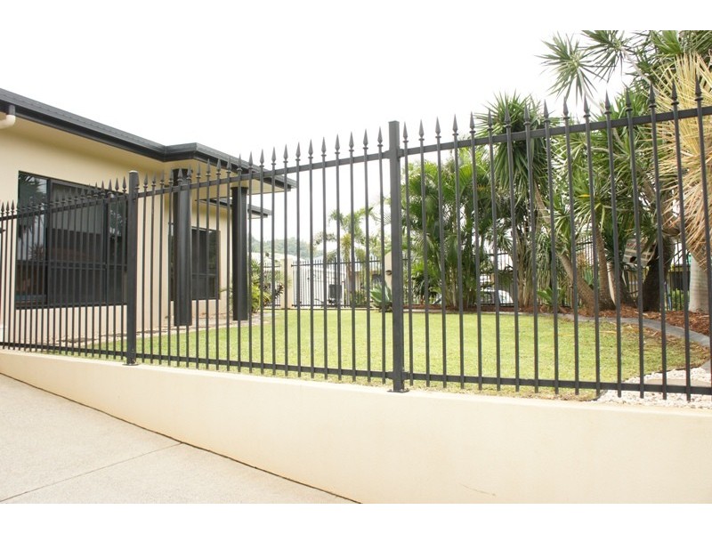 17 Lucy Close, Kanimbla QLD 4870