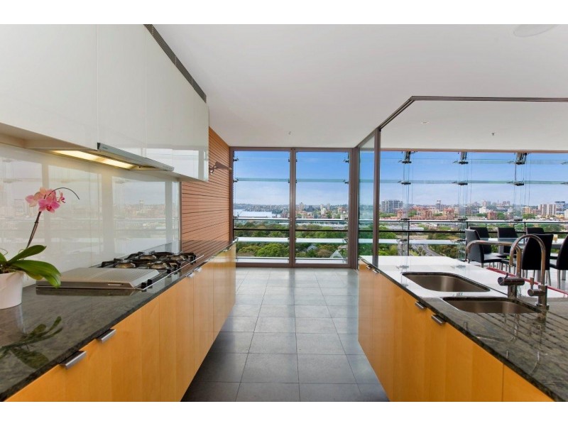 28/155 Macquarie Street, Sydney NSW 2000