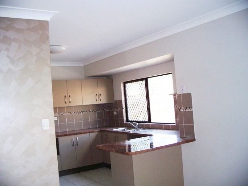 14a Latchford Street, Pimlico QLD 4812