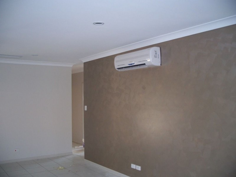 14a Latchford Street, Pimlico QLD 4812