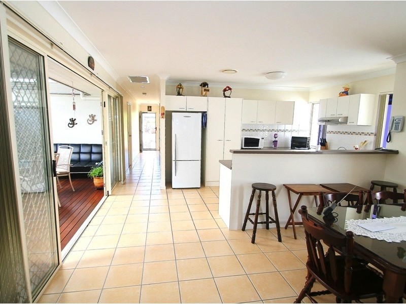 5 Wyperfield Court, North Lakes QLD 4509