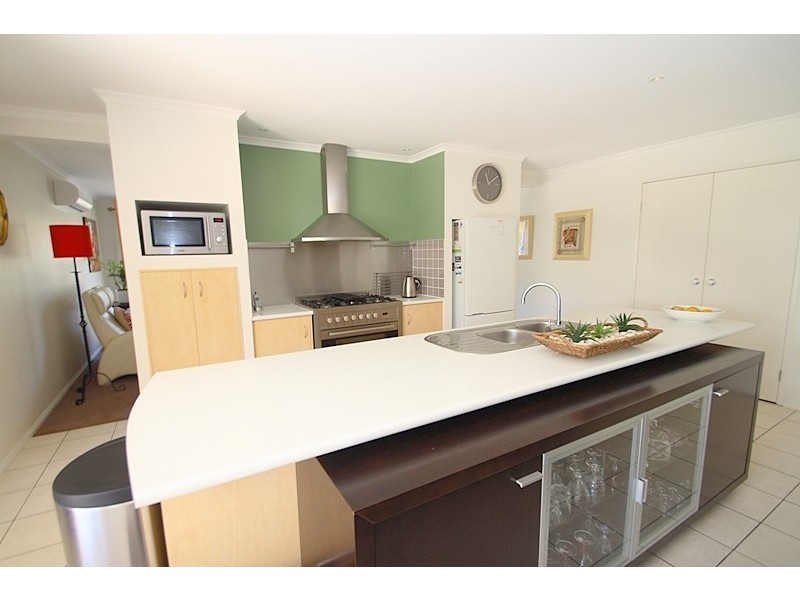 1 Homevale Close, North Lakes QLD 4509