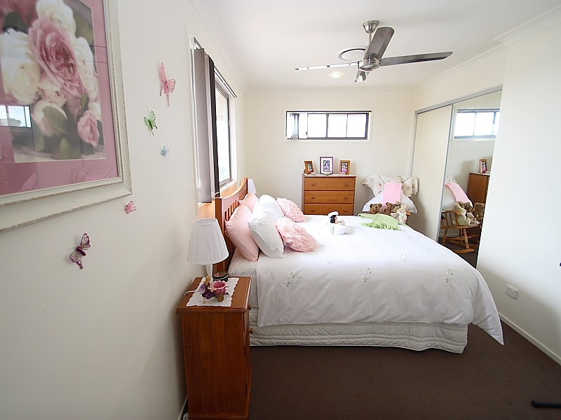 8 Kennedia Court, North Lakes QLD 4509
