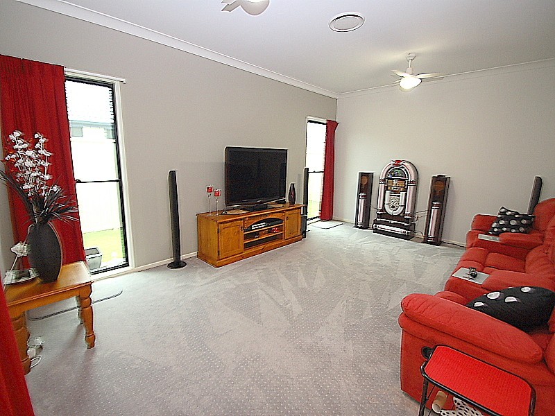 31 Sunstone Street, Mango Hill QLD 4509
