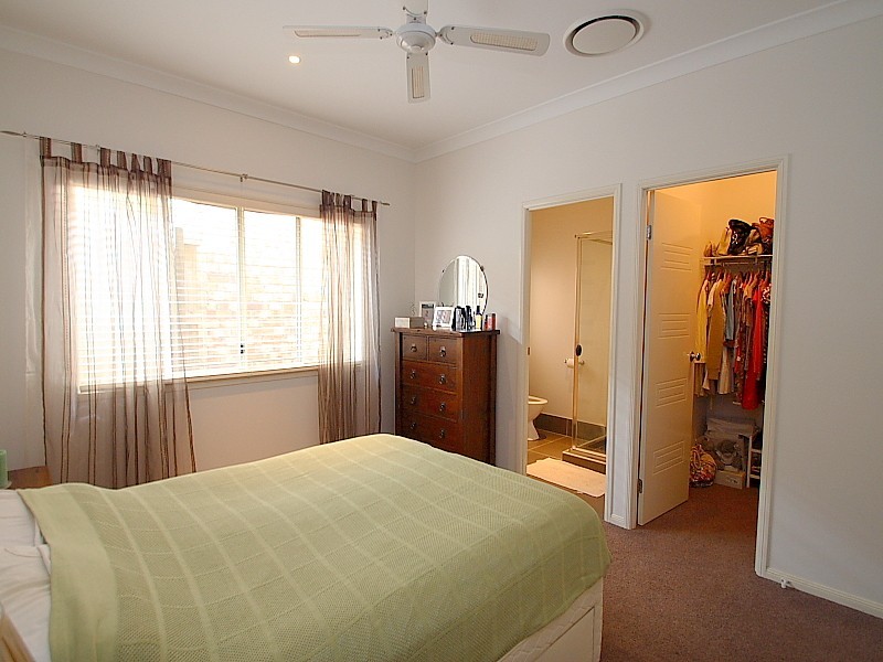 6 Pandorea Circuit, North Lakes QLD 4509