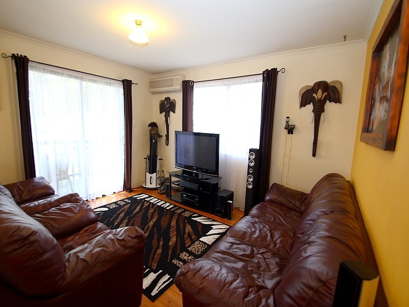 26 Factory Street, Kallangur QLD 4503