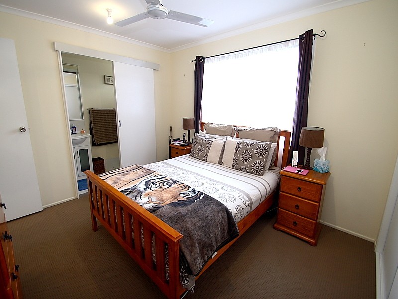 26 Factory Street, Kallangur QLD 4503