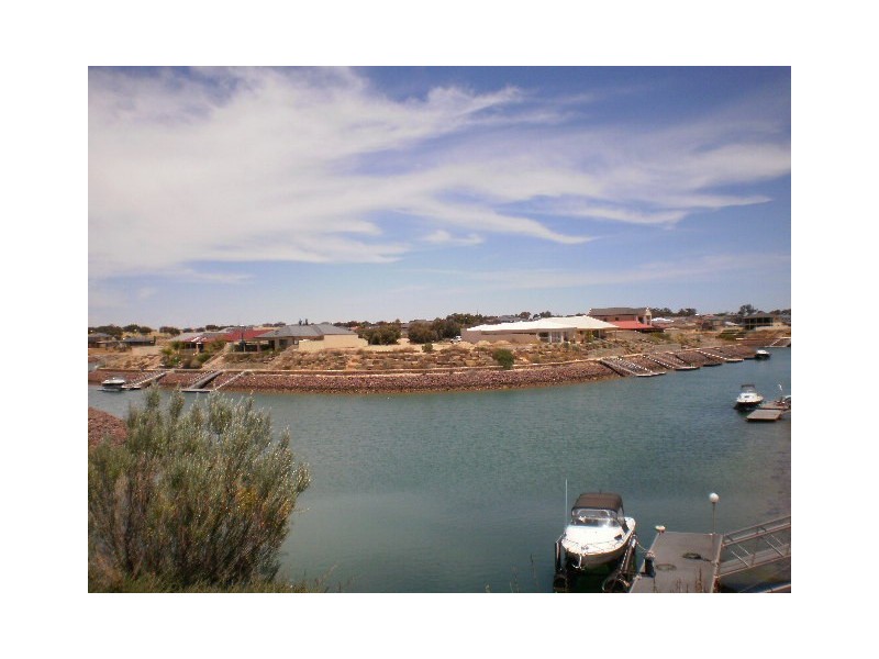 2 Gilmore Crescent, Wallaroo SA 5556