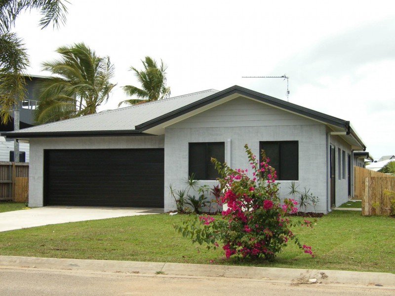 12 Cassia Crescent, Cardwell QLD 4849