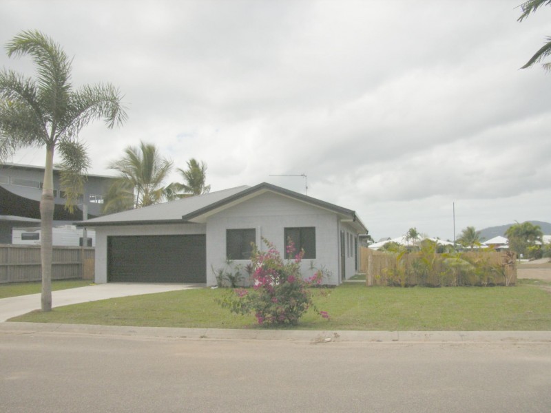 12 Cassia Crescent, Cardwell QLD 4849