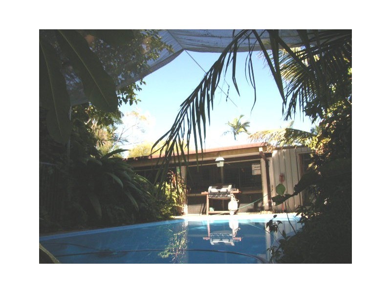 10 Ferguson St, Cardwell QLD 4849
