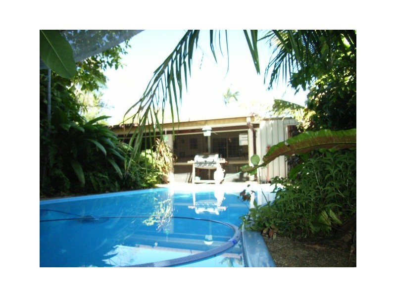 10 Ferguson St, Cardwell QLD 4849