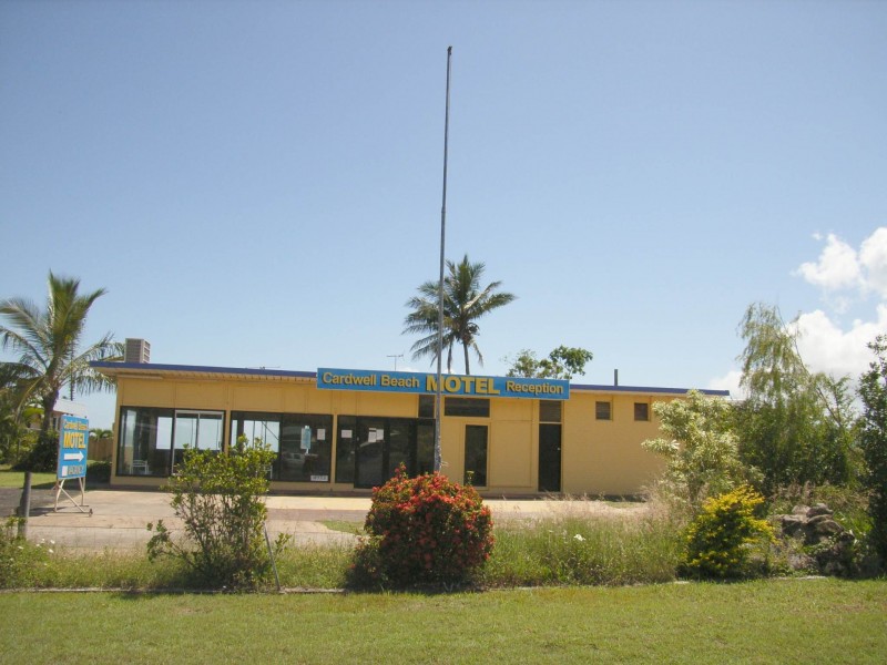 1 Marine Parade, Cardwell QLD 4849