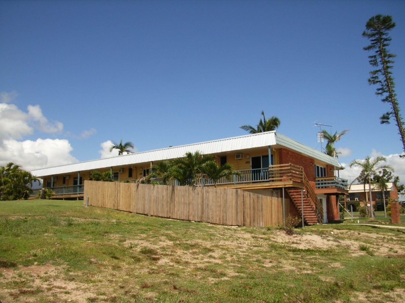 1 Marine Parade, Cardwell QLD 4849