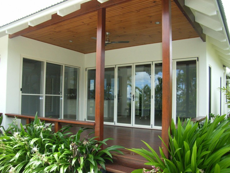 30 Keith Williams Drive, Cardwell QLD 4849