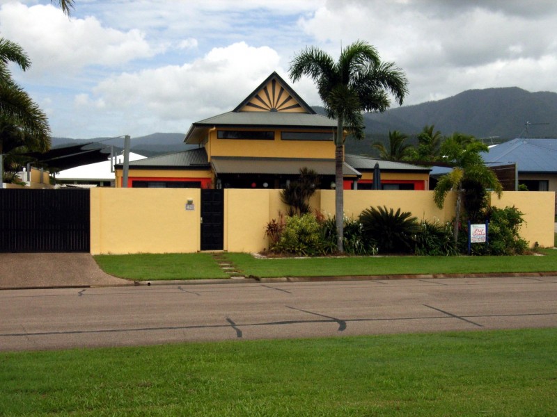 42 Keith Williams Drive, Port Hinchinbrook, Cardwell QLD 4849