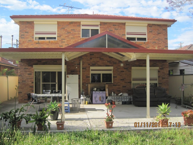 1562 canterbury rd, Punchbowl NSW 2196