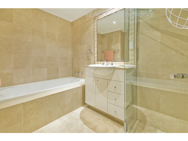 32/3 Wulumay Close, Rozelle NSW 2039