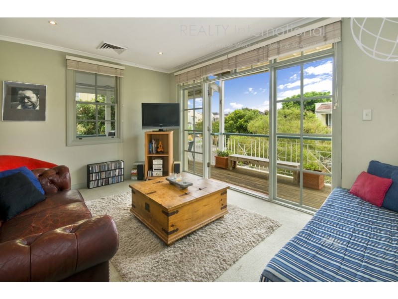 54 Waragal Ave Balmain Cove, Rozelle NSW 2039