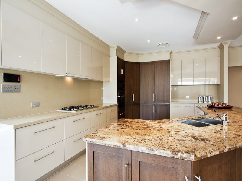 13 Craigend Place, Bella Vista NSW 2153