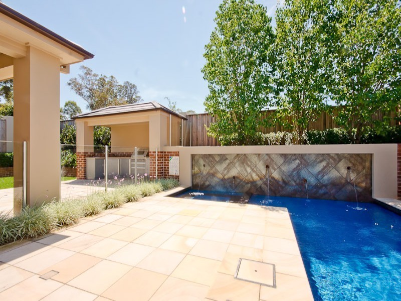 13 Craigend Place, Bella Vista NSW 2153