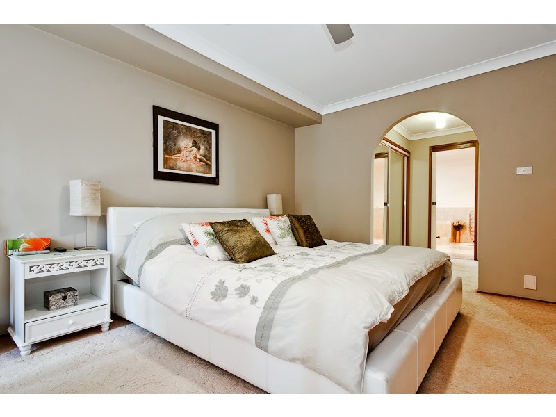 4 Alex Place, Baulkham Hills NSW 2153