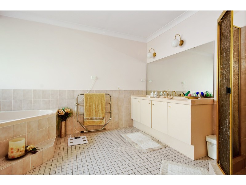 4 Alex Place, Baulkham Hills NSW 2153