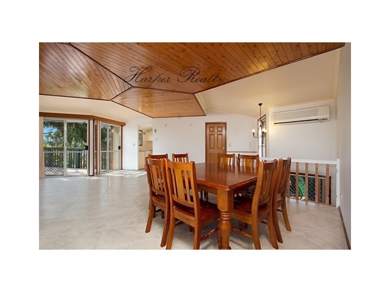 Mount Warren Park QLD 4207