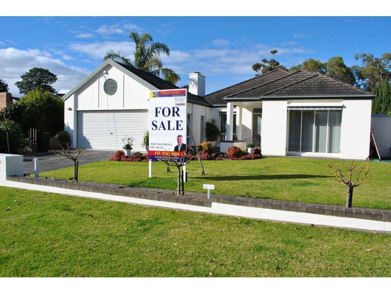 23 Roborough Avenue, Mount Eliza VIC 3930