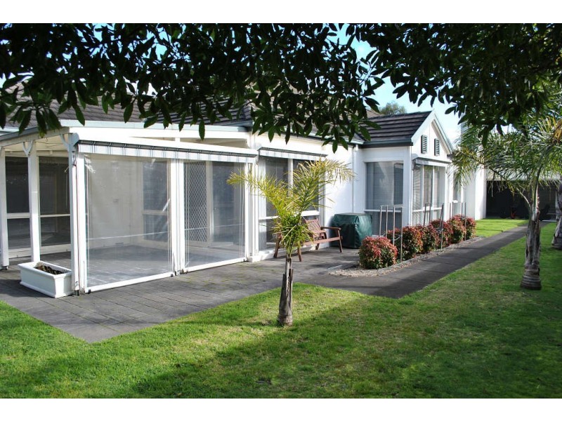 23 Roborough Avenue, Mount Eliza VIC 3930