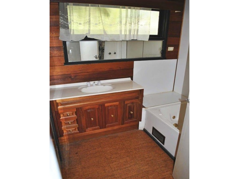 4 Parklands Grove, Mount Eliza VIC 3930