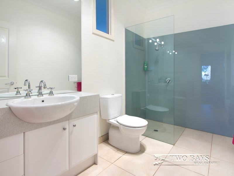 8 Murralinga Place, Mount Eliza VIC 3930