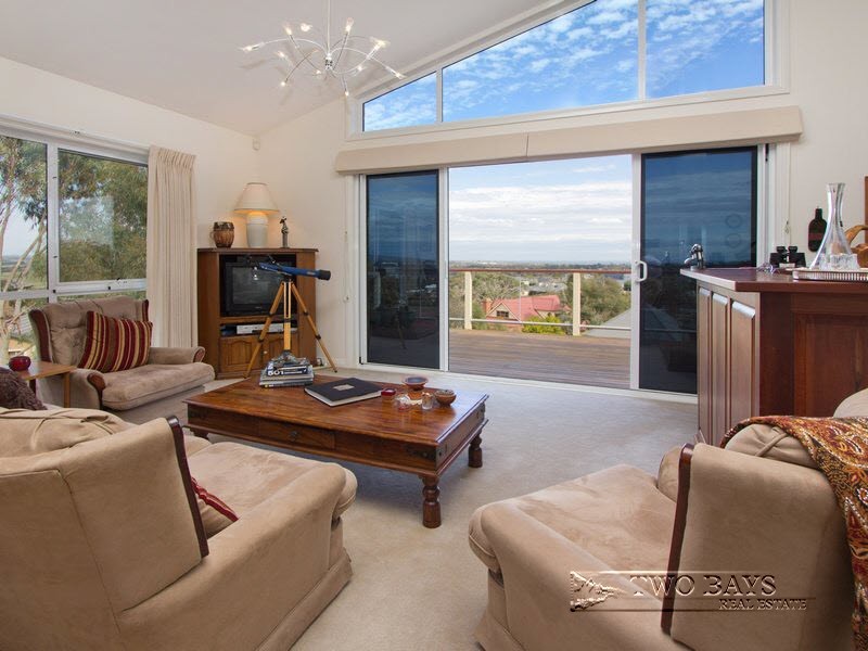 8 Murralinga Place, Mount Eliza VIC 3930