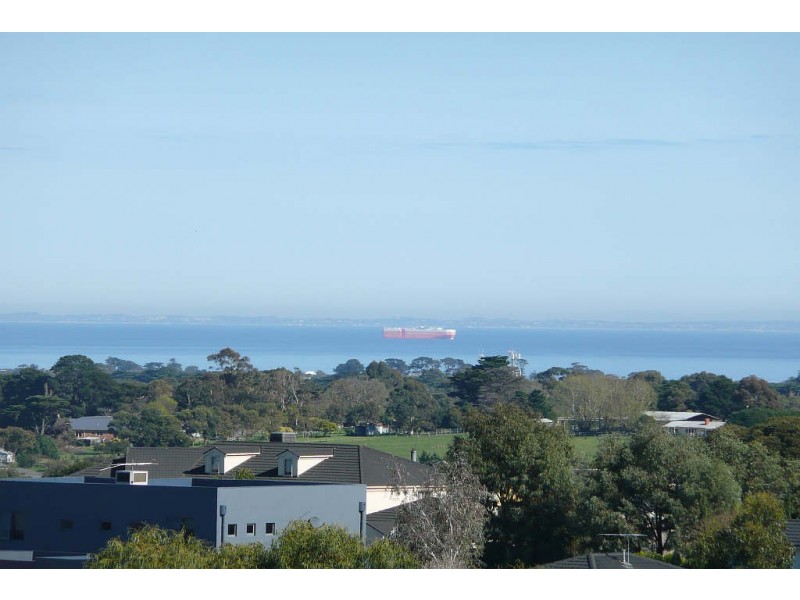 8 Murralinga Place, Mount Eliza VIC 3930