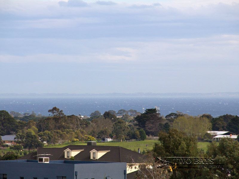 8 Murralinga Place, Mount Eliza VIC 3930