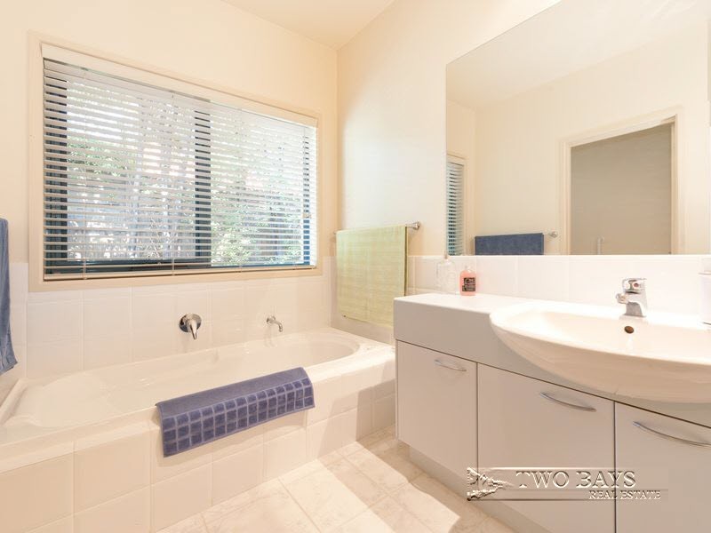 12 Stevenson Court, Mount Eliza VIC 3930