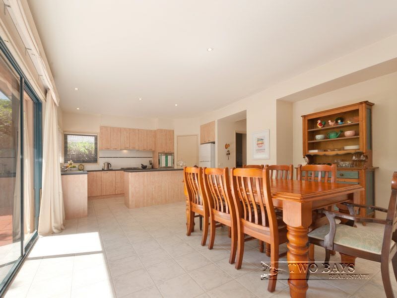 12 Stevenson Court, Mount Eliza VIC 3930