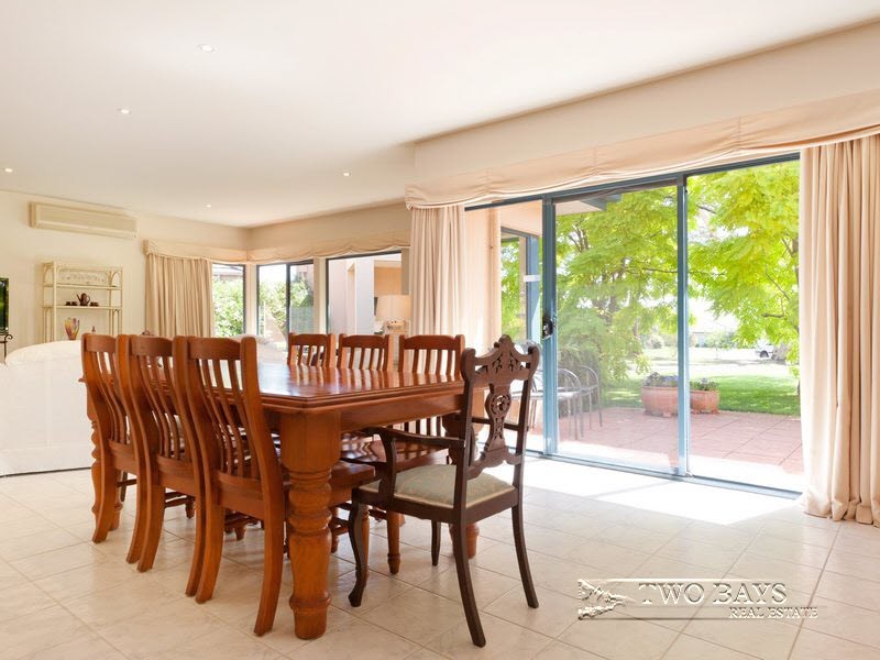 12 Stevenson Court, Mount Eliza VIC 3930