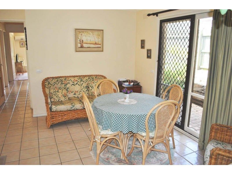 29 Mountain View Road, Mount Eliza VIC 3930