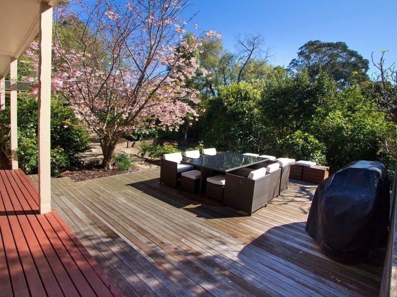 3 Crawford Street, Mount Eliza VIC 3930